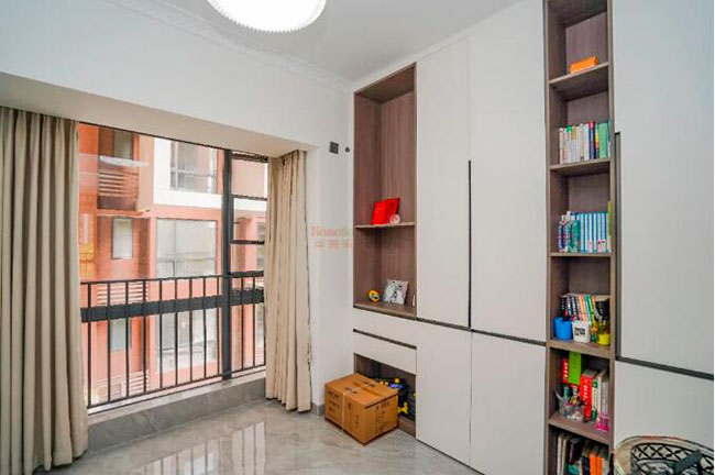 107㎡四居，簡約大方，功能完善，省錢可以參考這樣裝修！